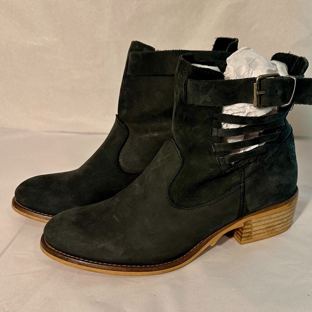 Coolway Women's Suede Ankle Booties Size 39 (8) Black Made In Spain Block Heel - Picture 15 of 15